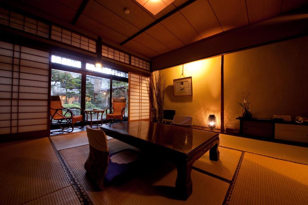 Ryokan Sennari (Adults Only) Beppu Δωμάτιο φωτογραφία